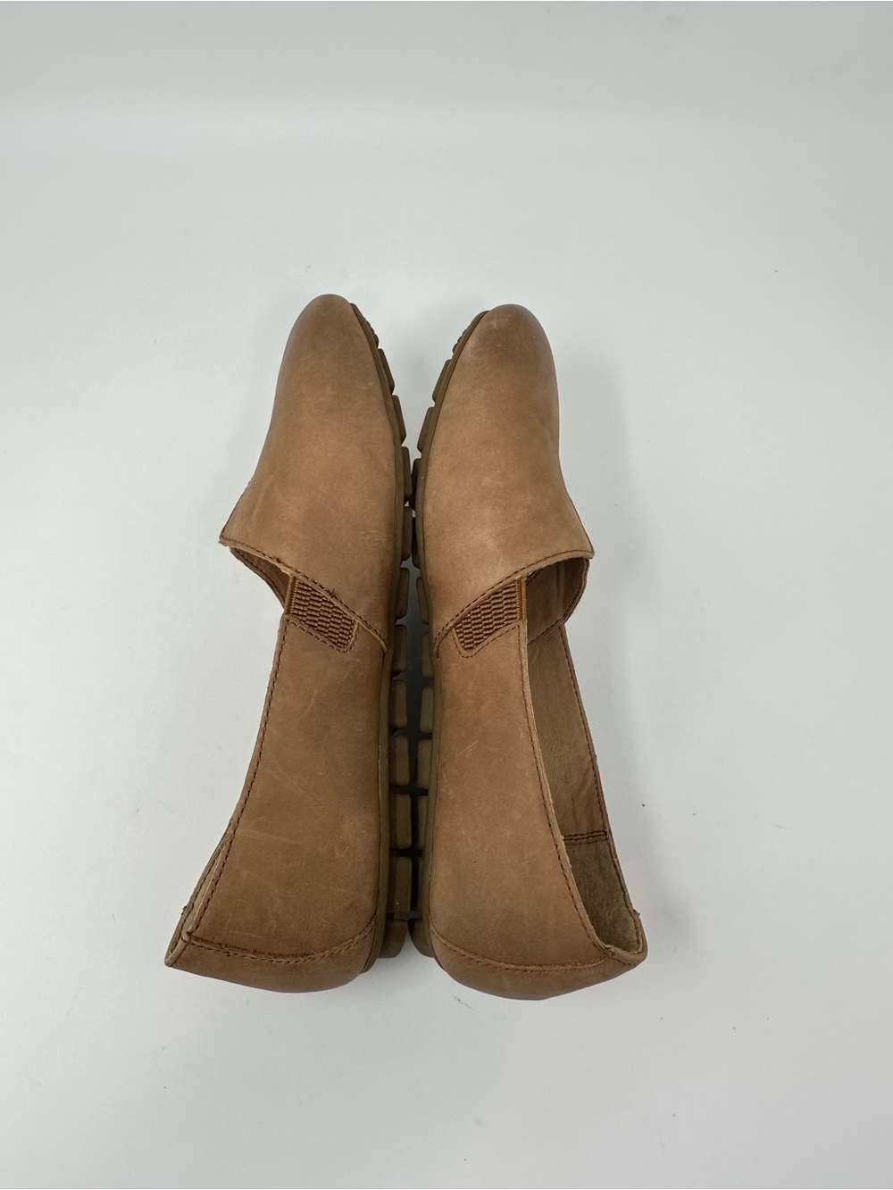 Born Sebra Brown Leather Flat with Cautioned Sole Women's Size 8W - Picture 4 of 15
